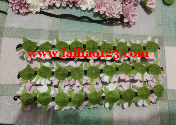 粘花打胶枪手工活外发：如图，寻找加工厂，