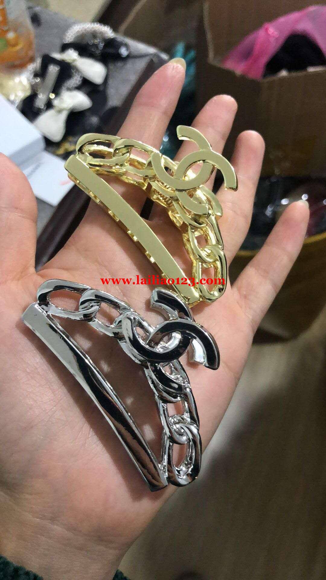 压铸外发，寻找有这款模具的加工厂，有货外