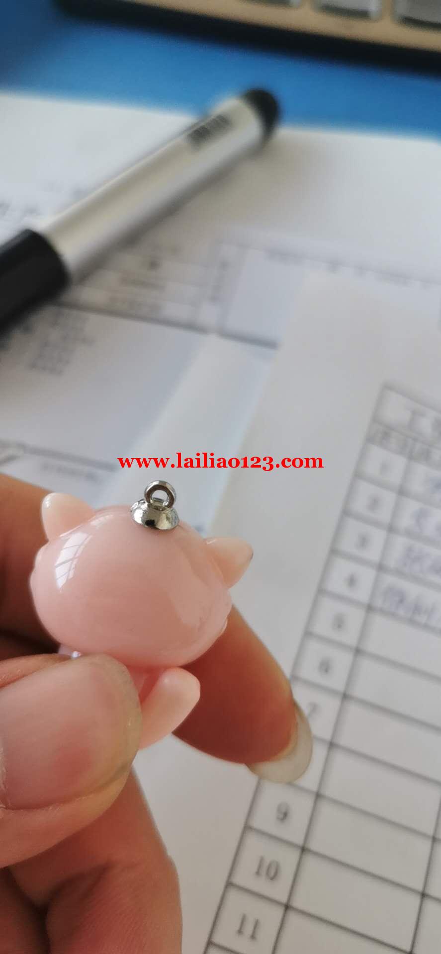 立体亚克力粘胶点钻外发，可以做的加工厂请