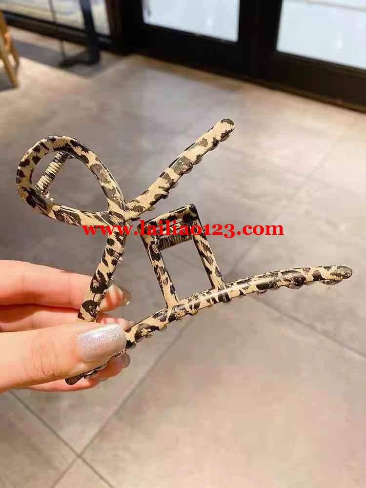 发夹印豹纹外发，如图颜色，找可以印的加工