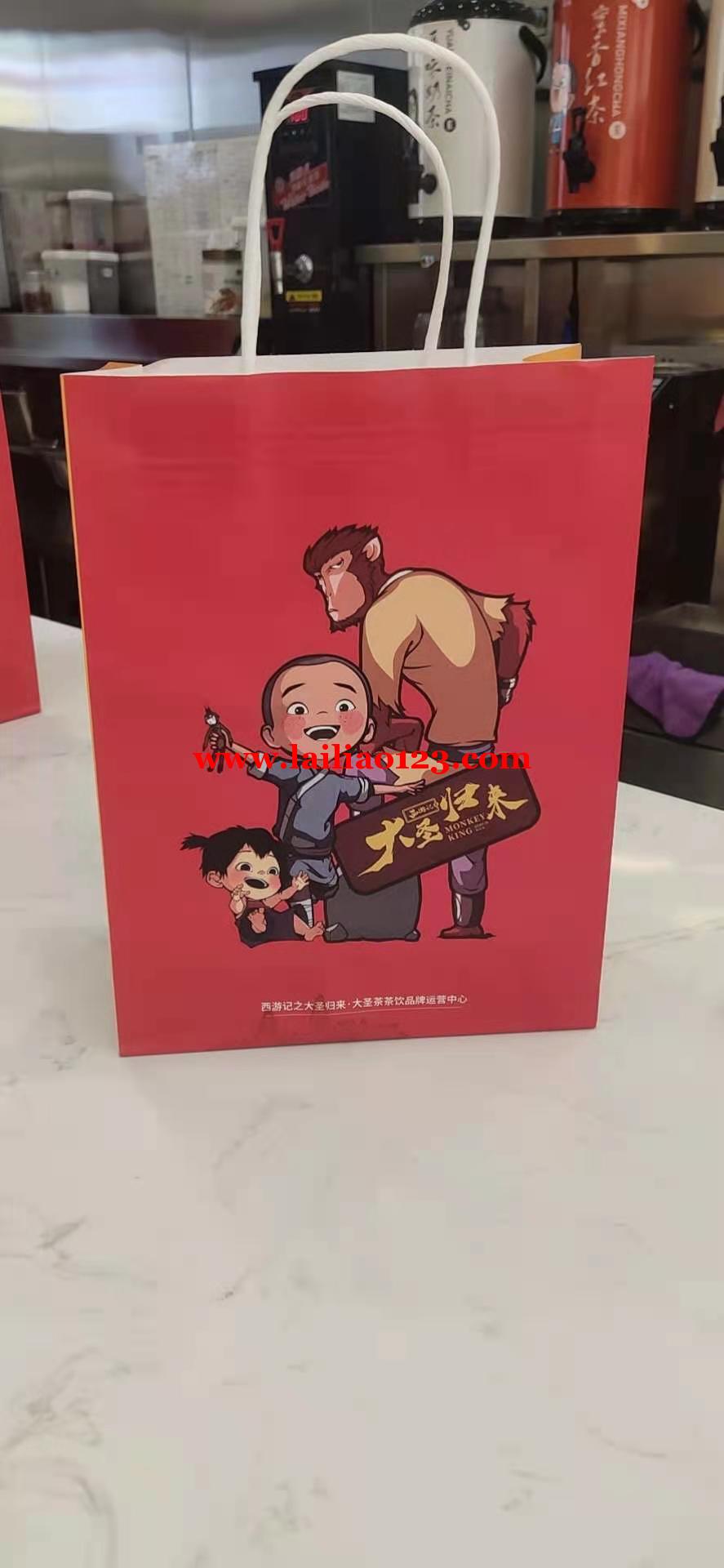 手提袋找厂家，有生产这款的联系