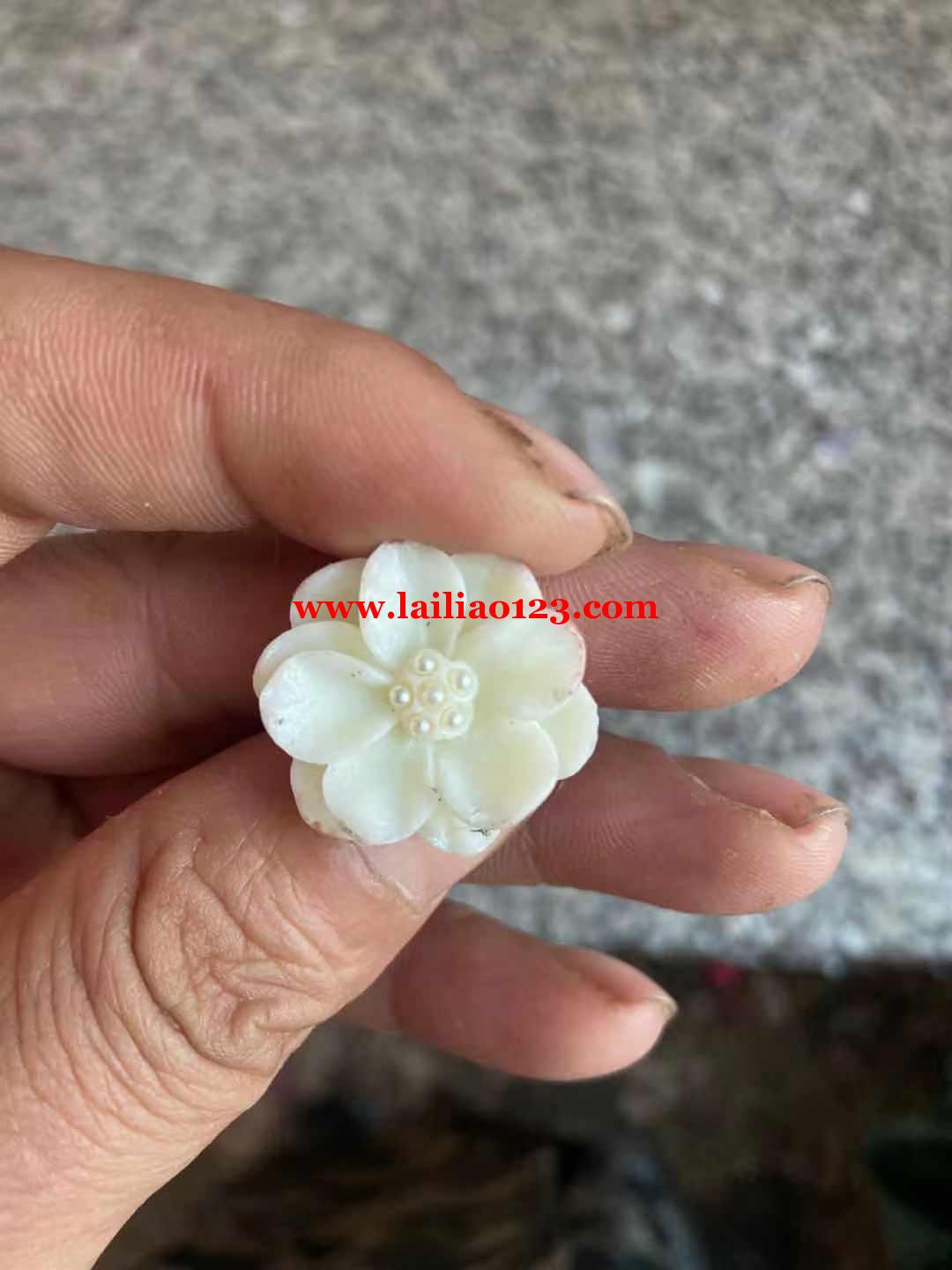 如图小花手工点钻外发加工，可以做的联系