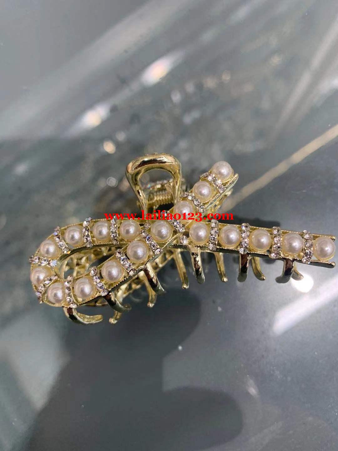 寻找怪手夹半成品工厂，电话联系