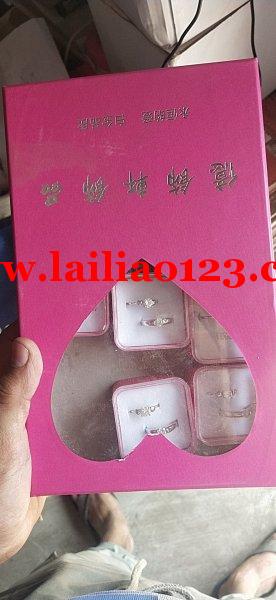找图片款纸箱包装材料，有的联系我