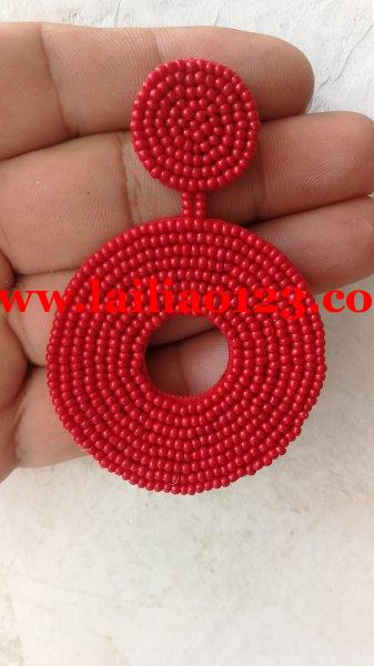 穿小米珠+手缝，发外地
