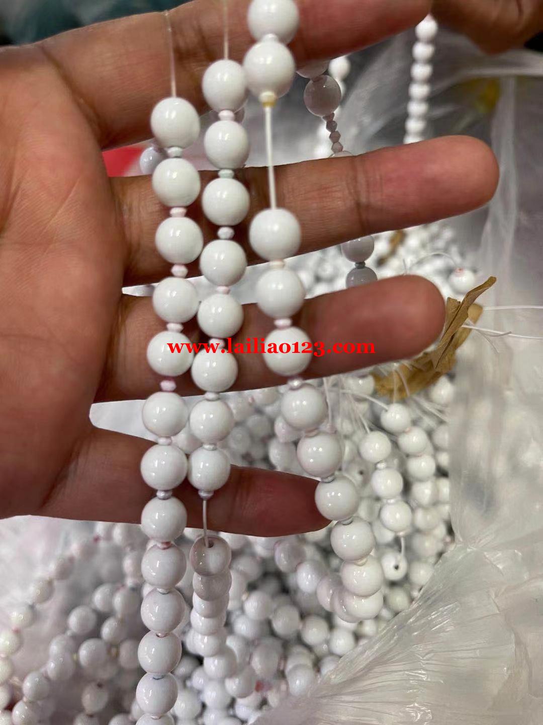 手工串珠订单，找专业穿珠加工厂，是工厂的