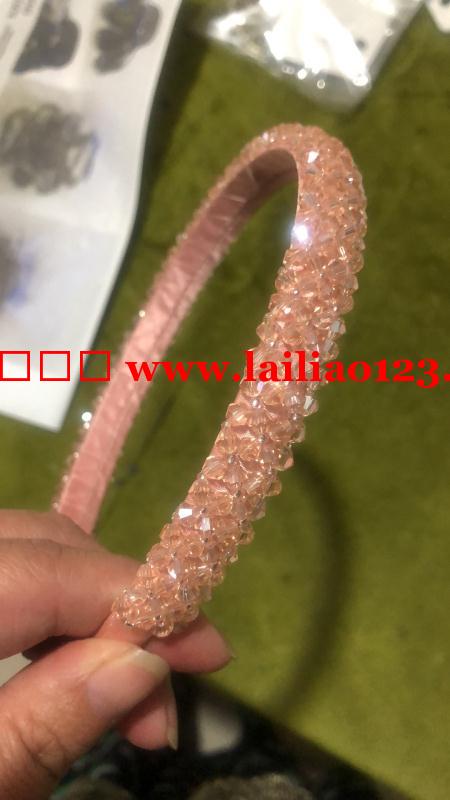 大量手工订单，找专业做编织玻璃珠发箍的加