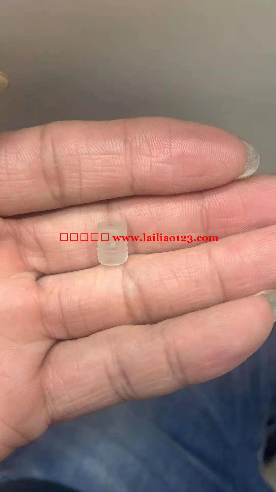 大量订单，这个规格的扣子谁有货，要两头一