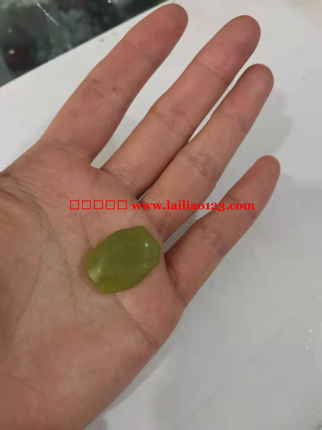 大量订单外发，寻找石头工厂，可以做的联系