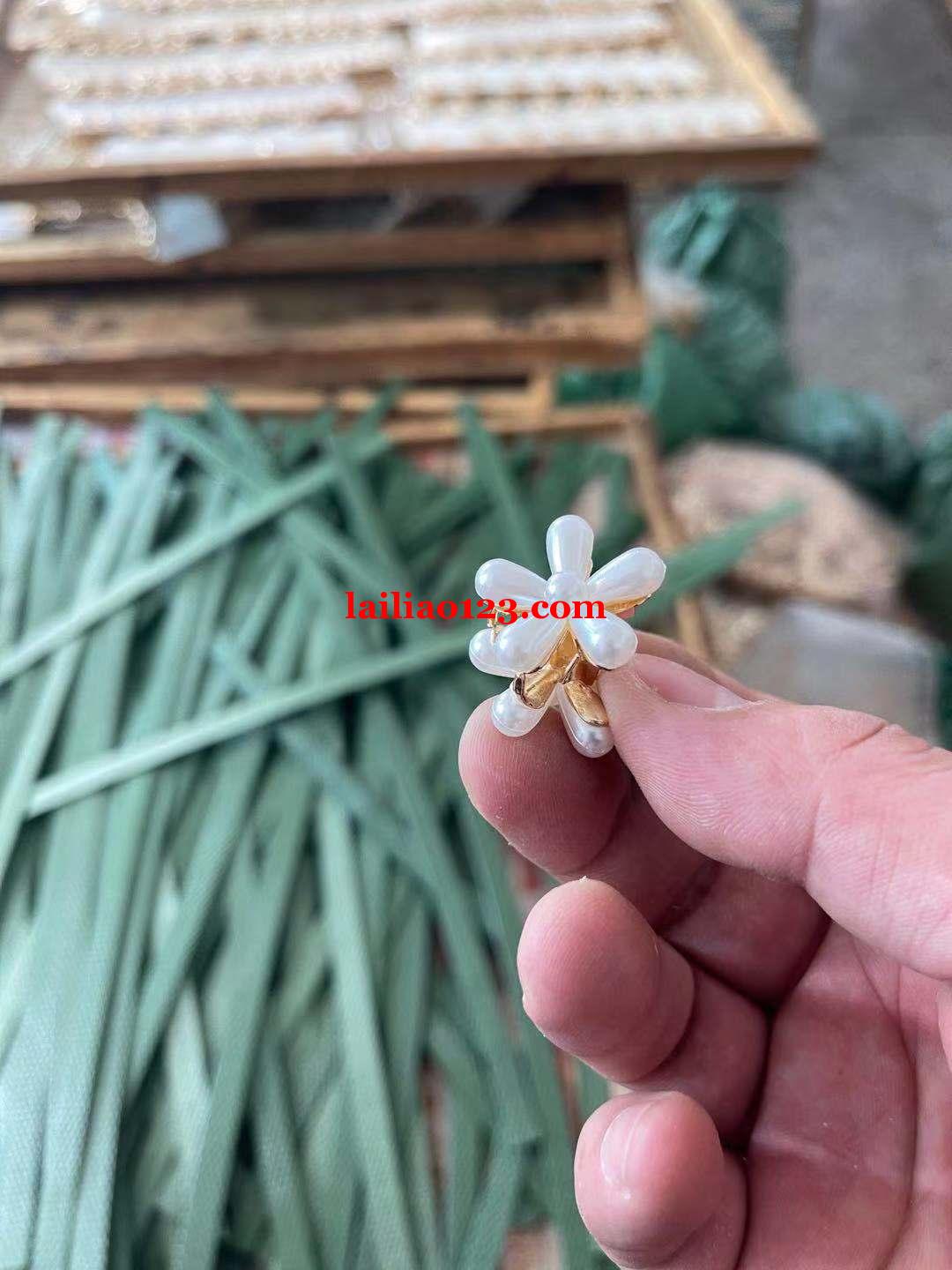 找点配件订单外发加工，寻找加工厂，量大，