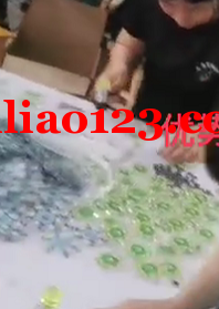 动画陀螺厂家直销量大从优有需要的联系我，