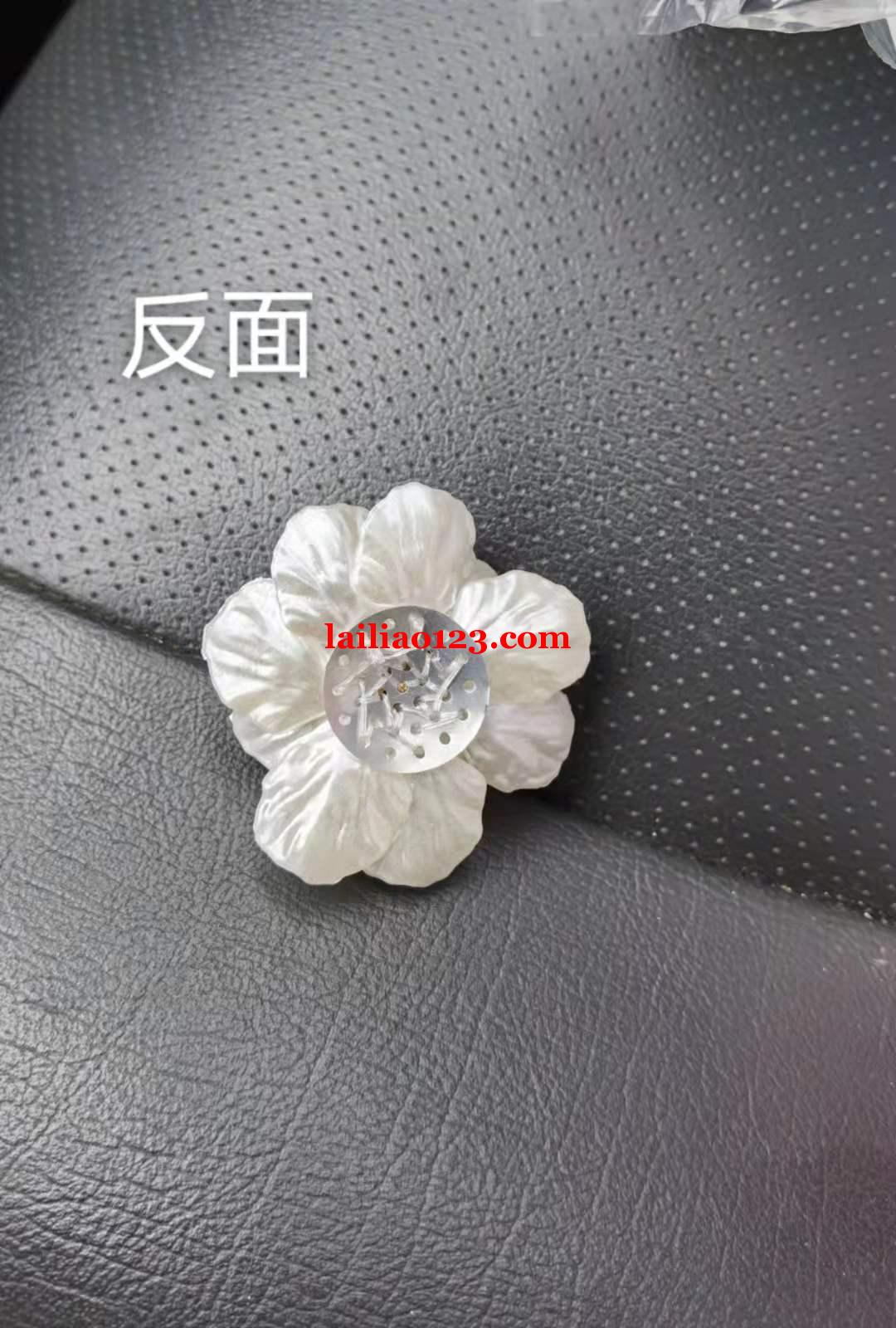串配件串珠编花手工活外发，如图，编花朵，