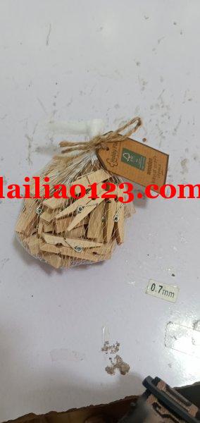 大量网袋装木质夹子包装外发，发义乌周边乡
