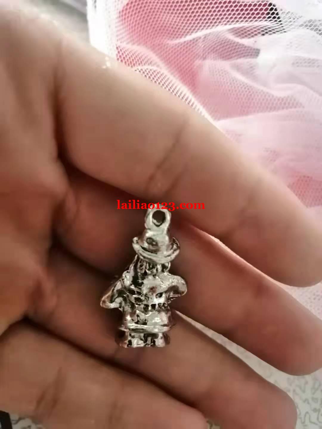 合金饰品订单外发，如图，找做合金的加工厂