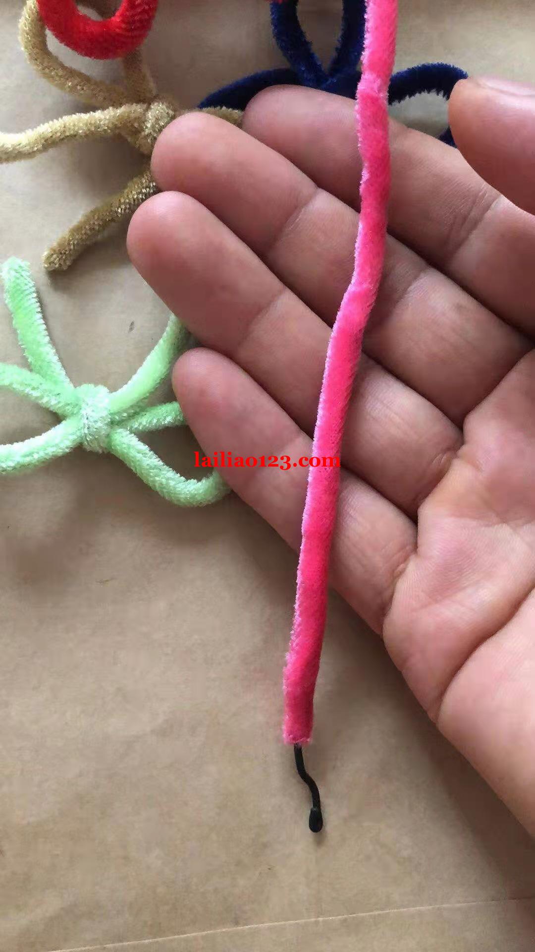 如图，找做这种的厂家，打好蝴蝶结的也行