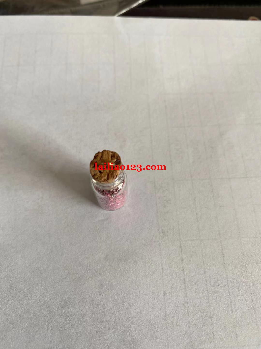 大量手工活订单，找下会装这个瓶子里的葱粉