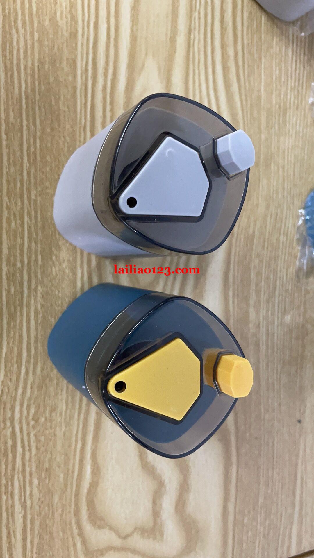 找牙签盒生产厂家，是专业厂家的联系