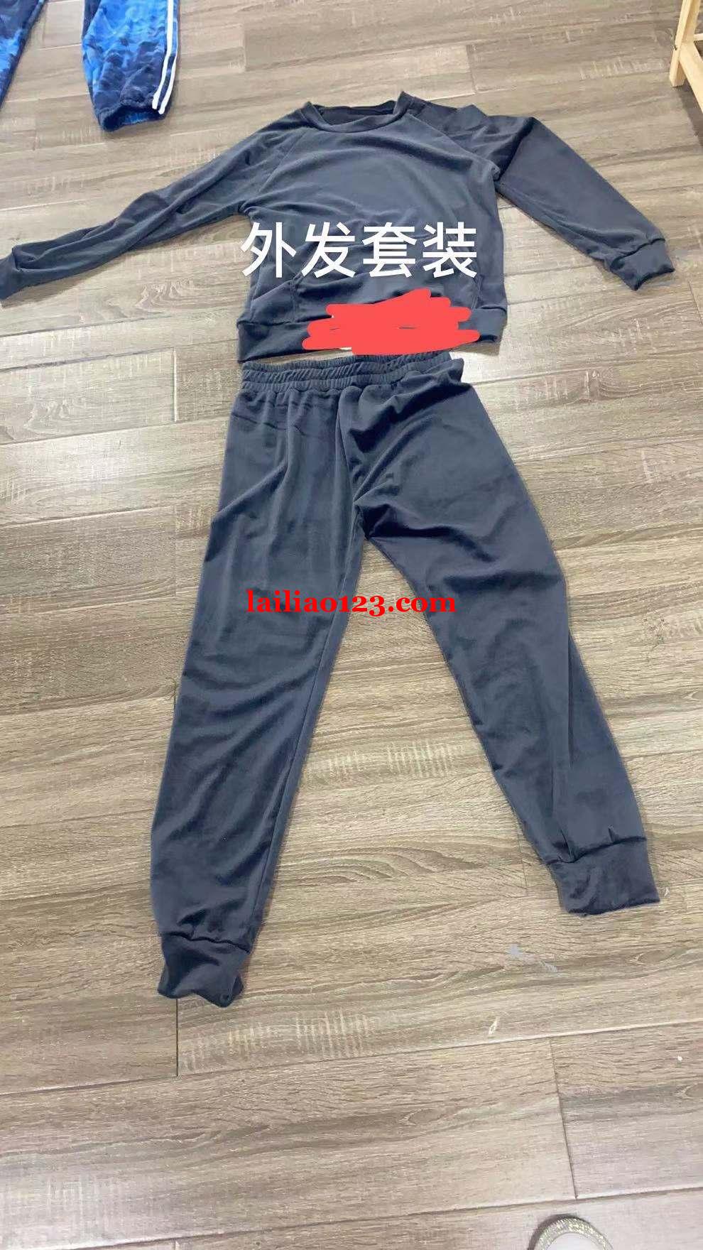 如图服装套装外发加工，可以做的联系
