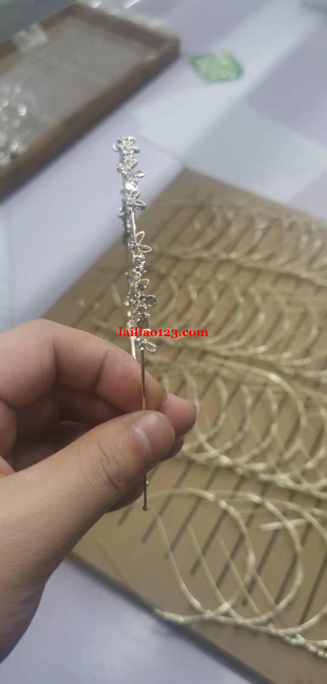 如图，找做此类发箍的厂家，是专业厂家的联