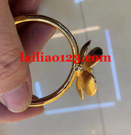 有货需要烧焊，铁圈外径5cm，能烧的联系