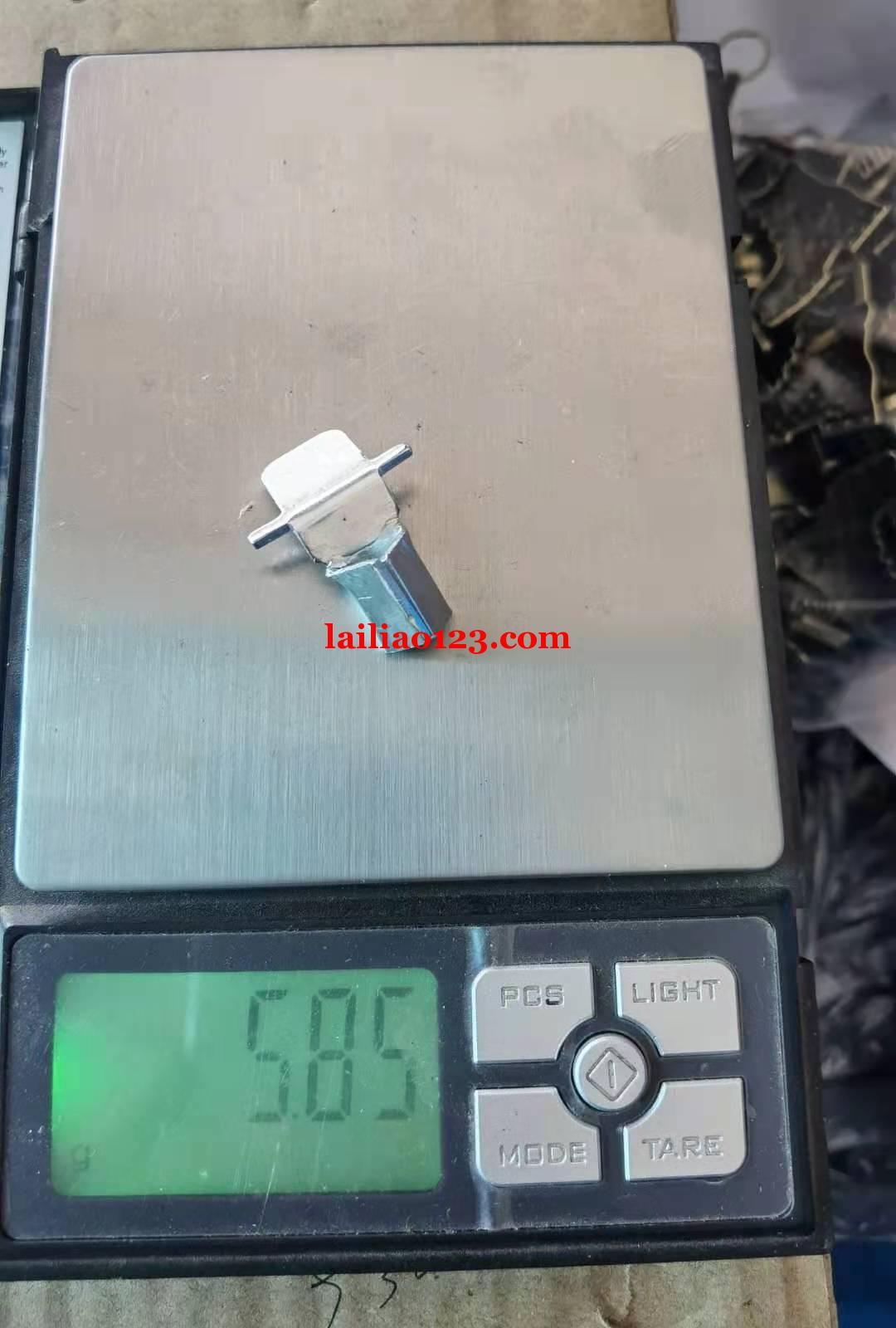 这2款铁制品，各需要40000套，联系人