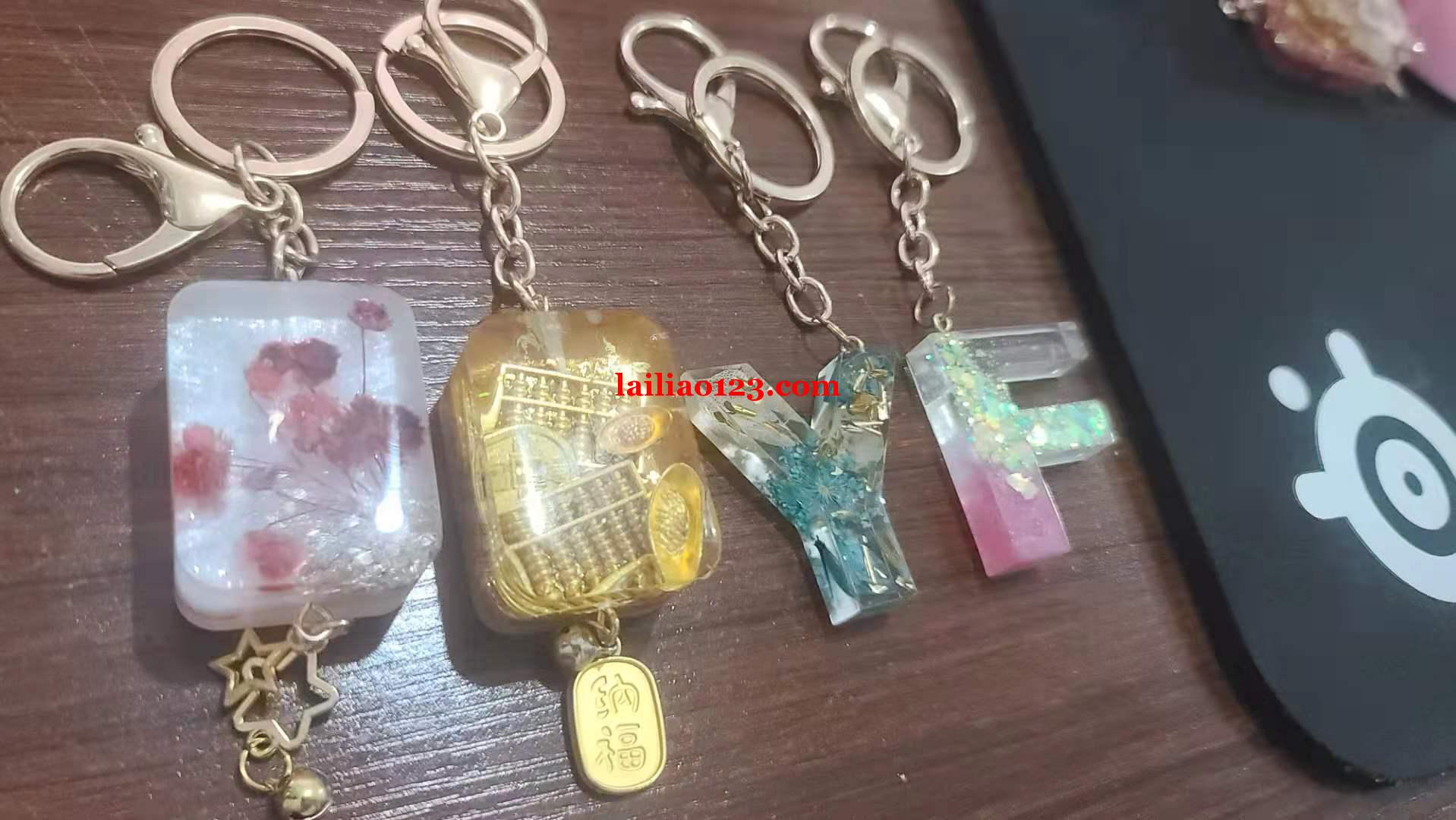 钥匙扣订单，寻找工厂，找能做图片中这种材