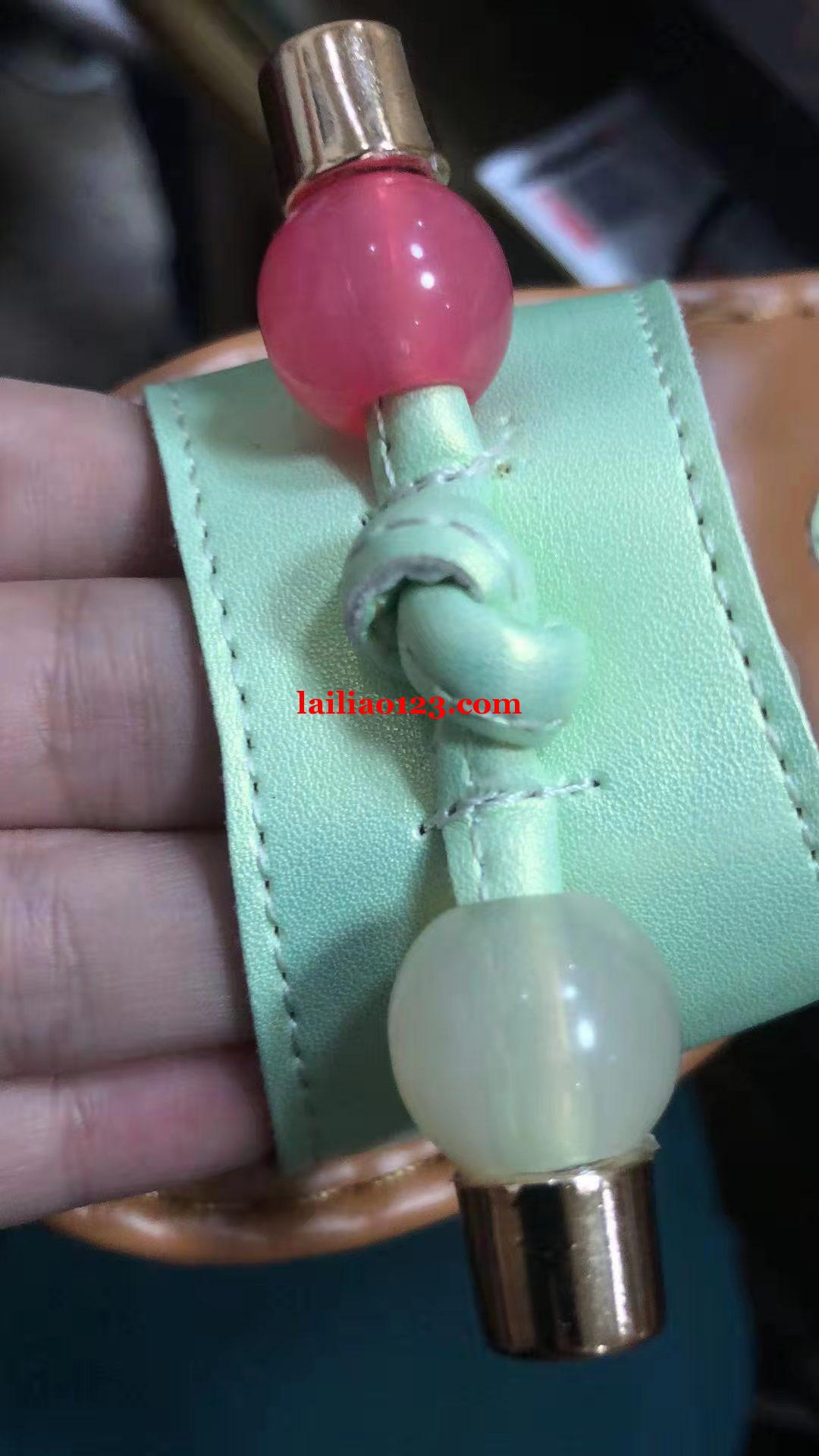 如图，这款有的联系