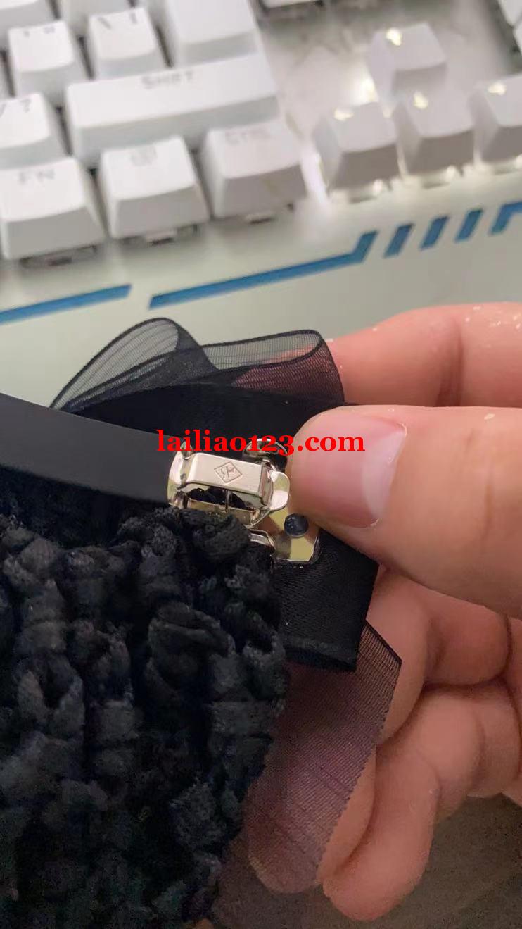 如图，皮套弹簧夹同款有的联系