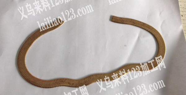 寻找铜扁蛇链生产厂家，是专业厂家的联系