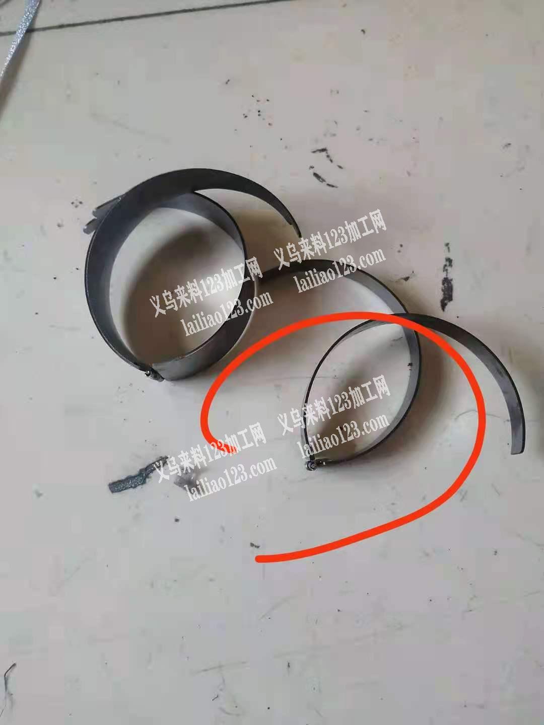 找可以做弹簧臂镯的铁片工厂，上溪附近工厂