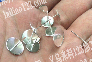 寻找滚镀厂，铁盘针耳钉镀银量大，有意者联