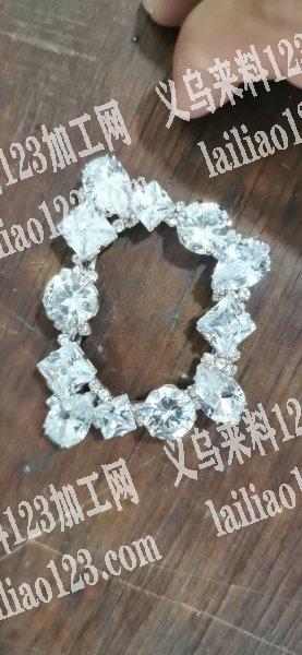 订单外发，类似这款锆石有做的有的联系
