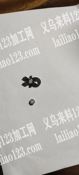 寻找手工工厂，找专业粘磁铁配件加工厂，只