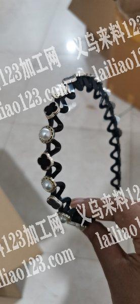 如图，寻义乌加工厂，做图片这款发箍，长期