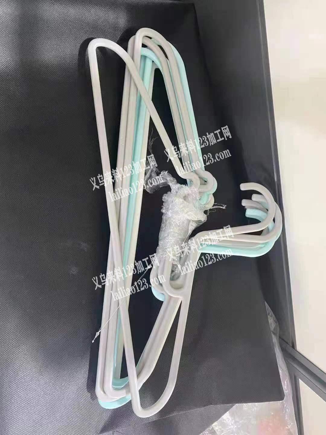 公司找如图有如图衣架模具的注塑厂，如图几
