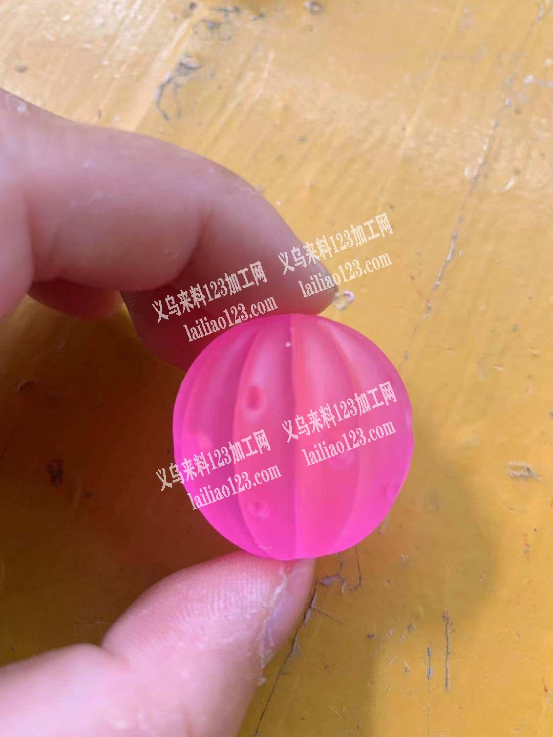 如图，找此产品，树脂南瓜、能做的、有磨具