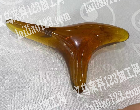 寻找哪家注塑厂有如图模具？有的请联系我