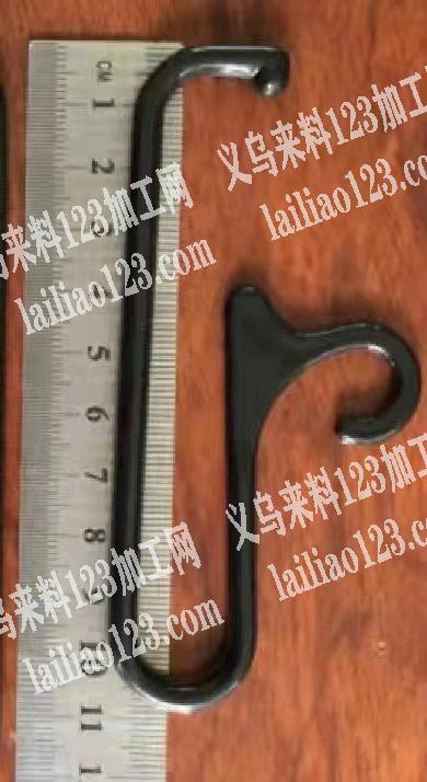 塑料衣架订单，做这个产品的吗？有做的联系