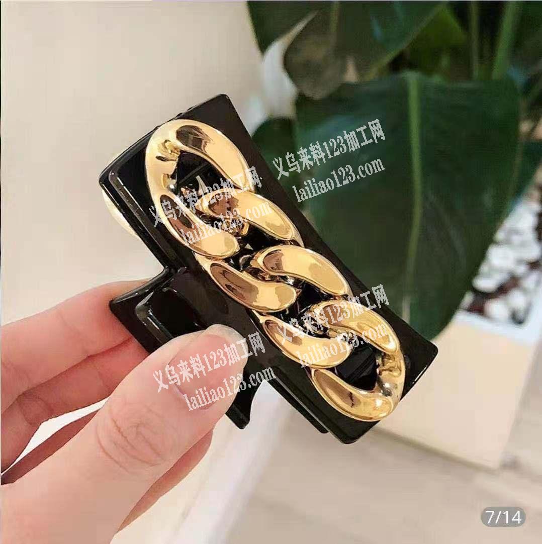 爪夹订单，如图，寻找这几款，有的联系