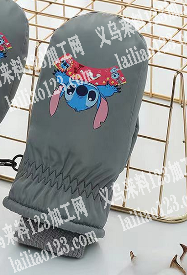 冬季手套订单外发加工，寻找缝纫加工厂，请