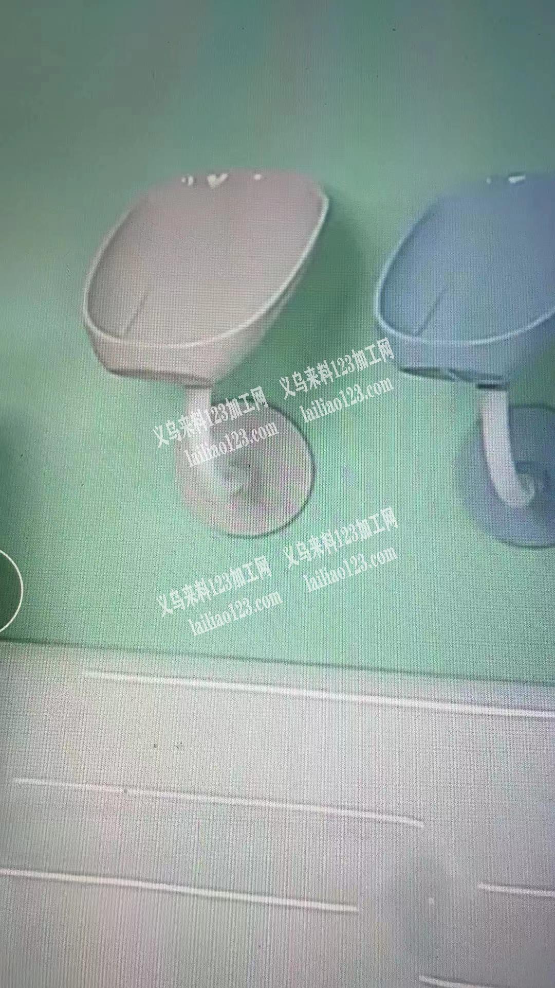寻找这些款的塑料盒子的厂家，如图，壁挂收