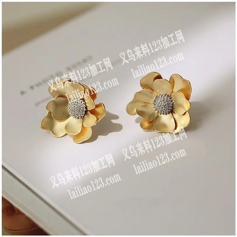如图，有货的厂家联系我