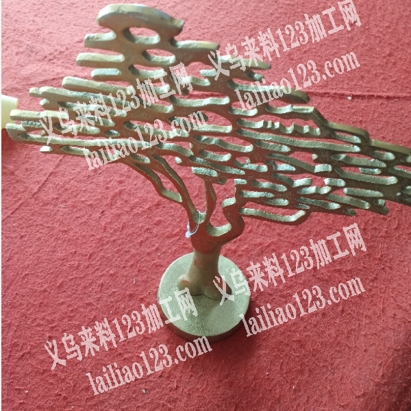 有翻砂订单，树高31*30*1.5，底座