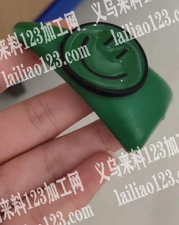 寻找专业做发卡的工厂，需要义乌的，做图片