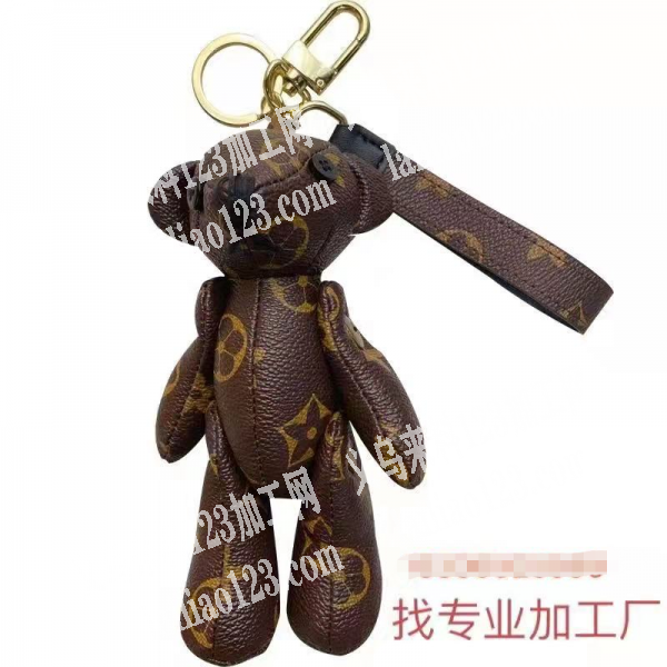 皮革小熊钥匙扣挂件订单，寻找工厂，如图，