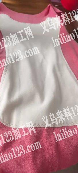 如图，30万件帖护片外发加工