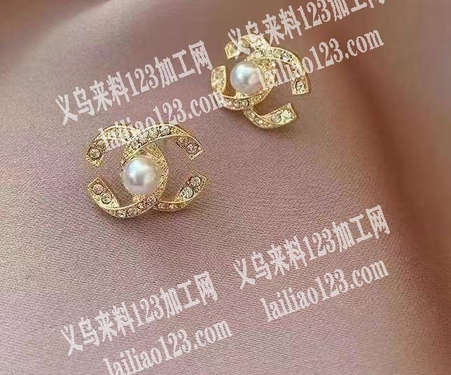 如图，有毛胚的联系我，有磨具的翻砂加工厂