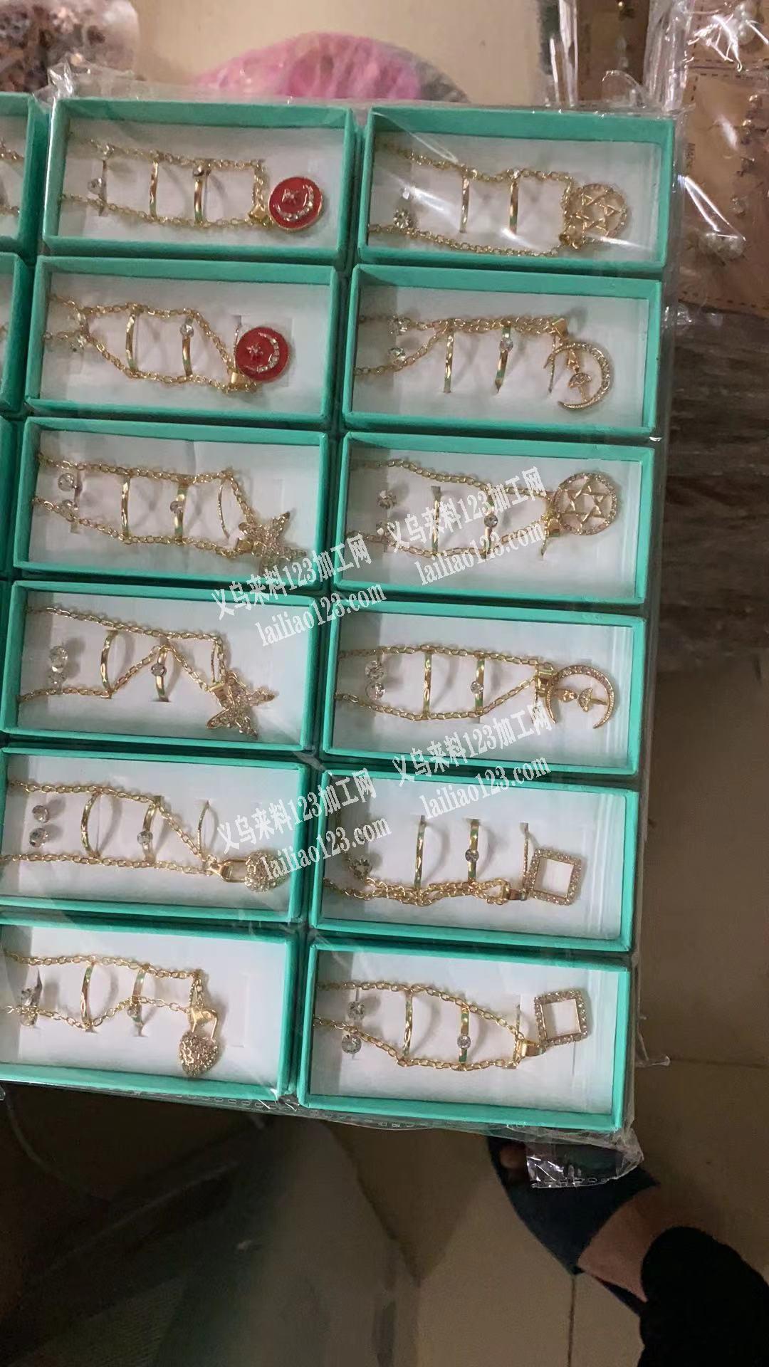 寻找义乌本地手工加工厂。有意者联系