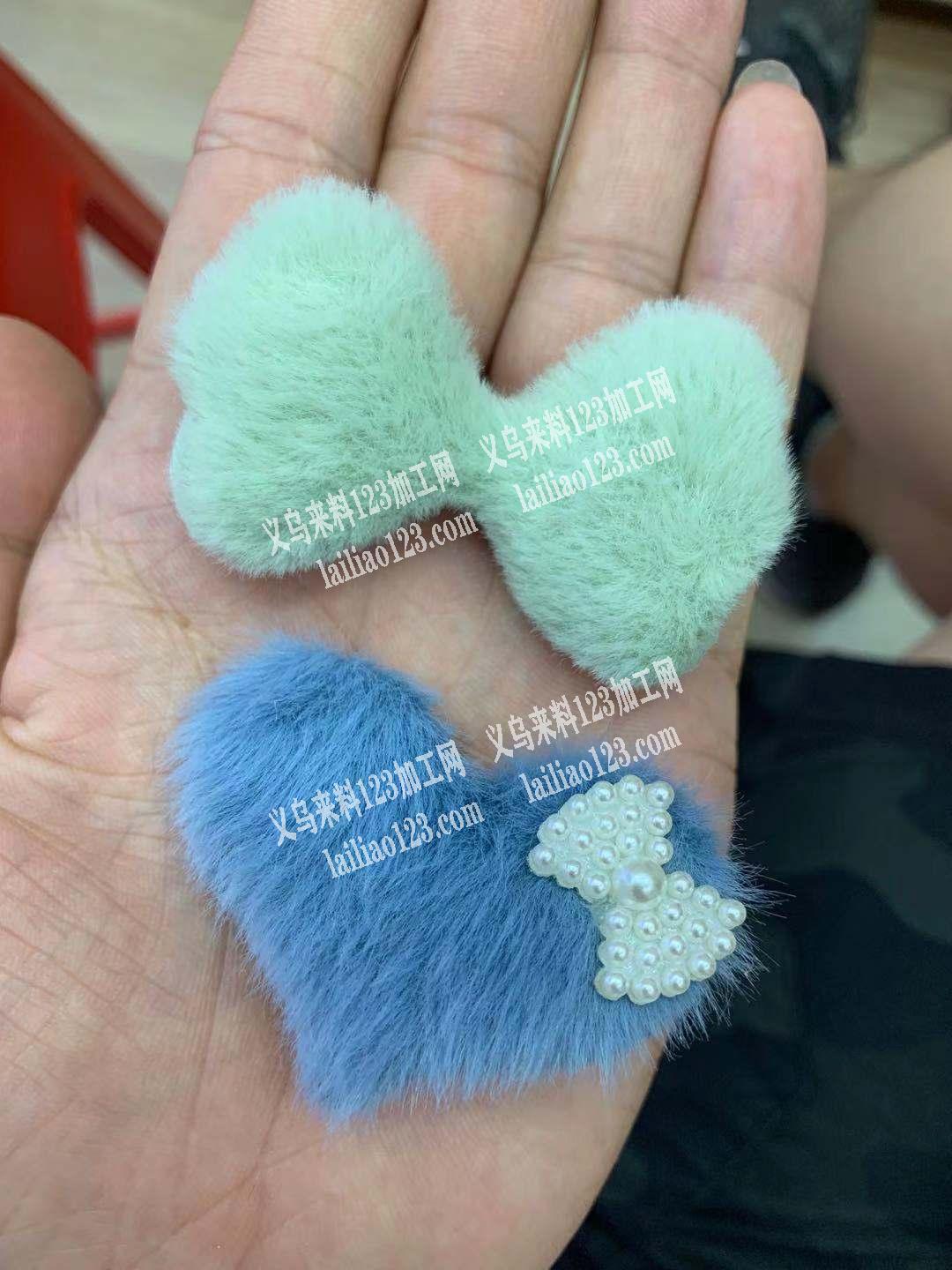寻找这种超声波压花厂家，有能做的联系我