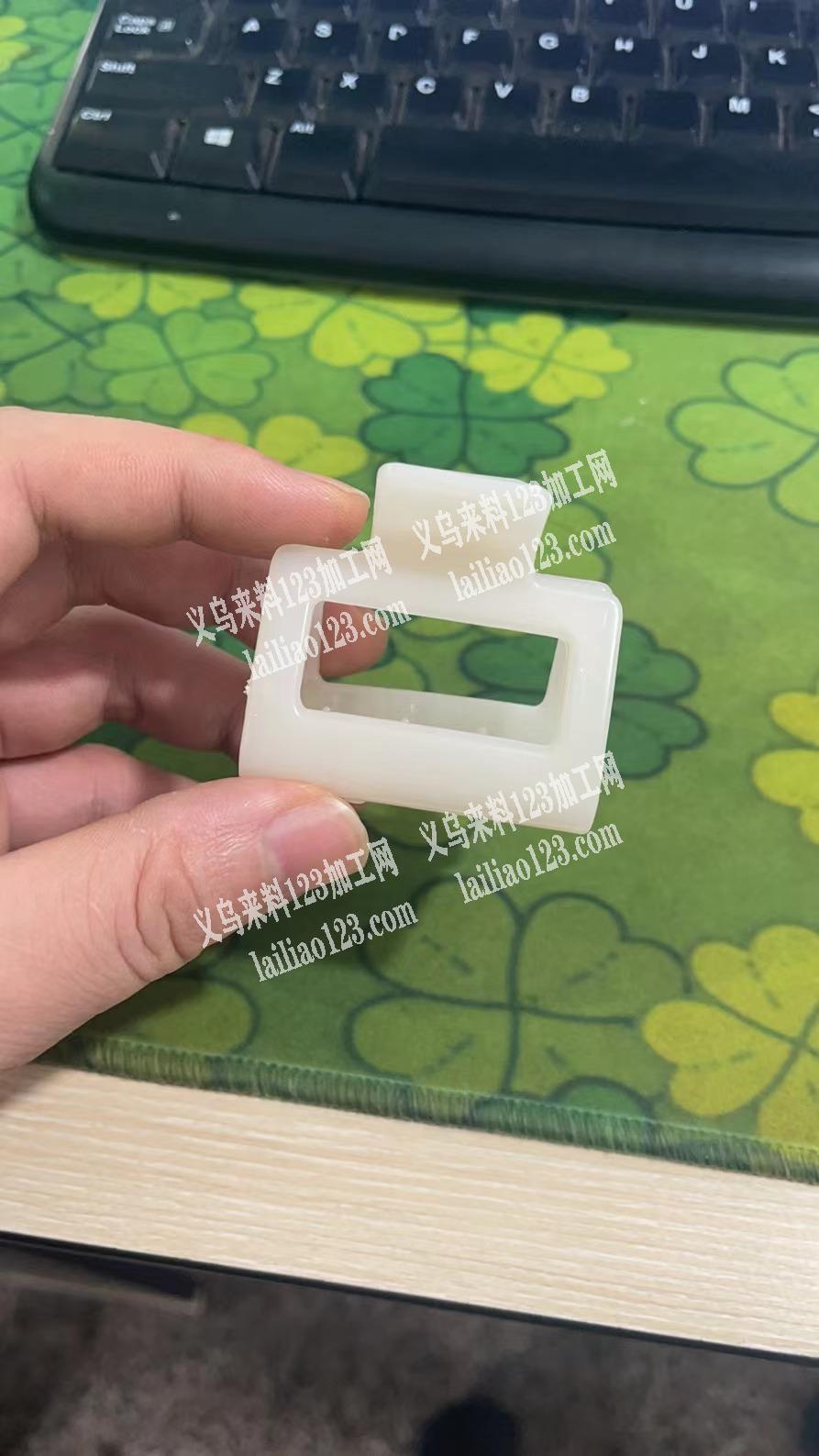 方块亚克力抓夹，长5CM，能做的联系，联